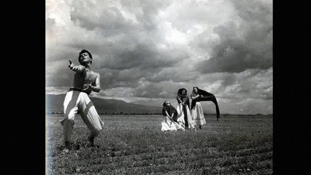 PIACERI SCONOSCIUTI 11 - Foto di Juan Rulfo (via Pinterest).