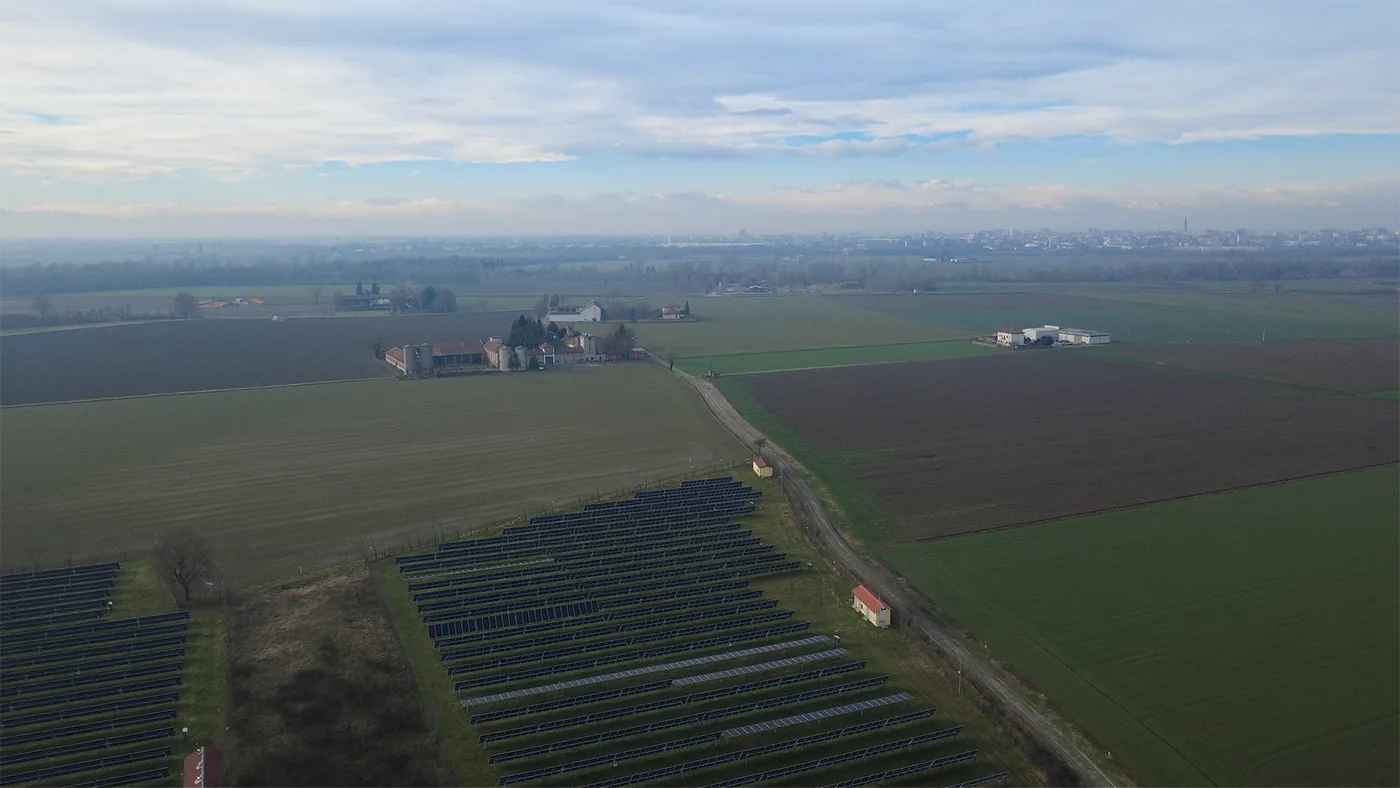 I Campi Coltivati Accanto Il Polo Chimico (foto Di Francesco Tedeschi)
